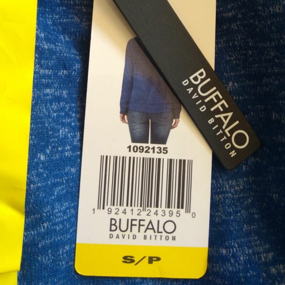 Buffalo David Bitton Women's Soft Cozy Crew Neck - Picture 5 of 5